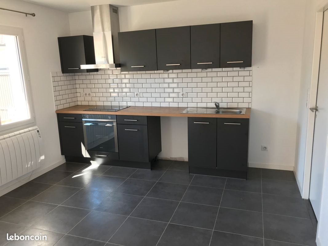 Maison à louer, 85m², Parentis-en-Born