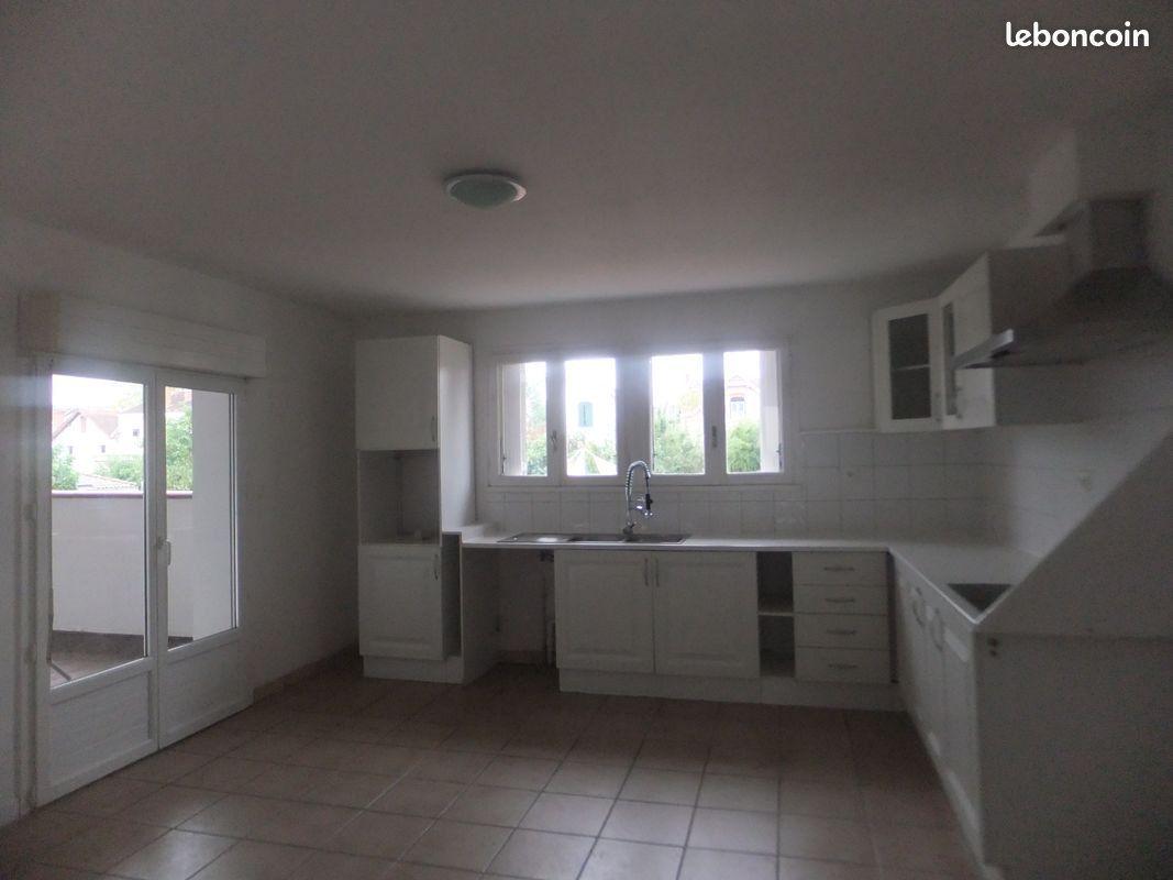 Appartement à louer, 120m², Albi