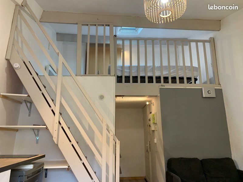 Appartement à louer, 22m², Orange
