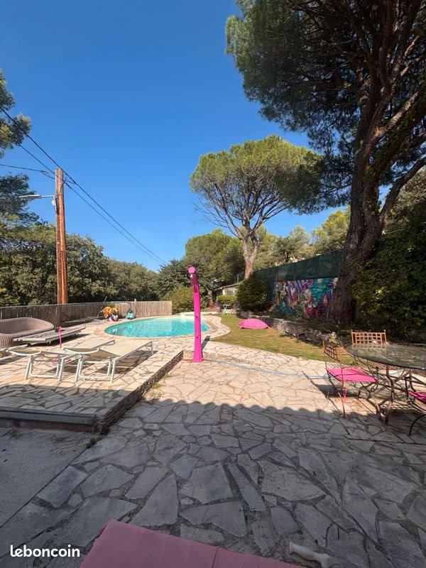 Maison à vendre, 70m², Nîmes