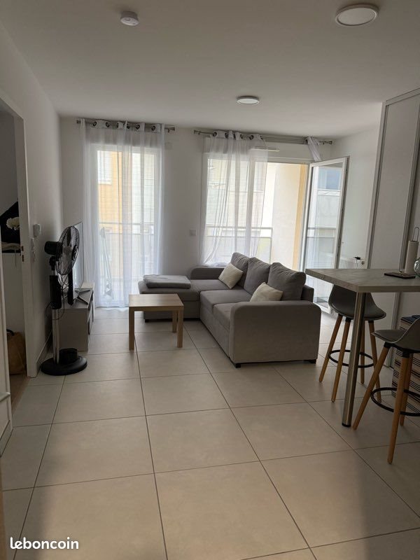 Appartement à louer, 39m², Ville-la-Grand