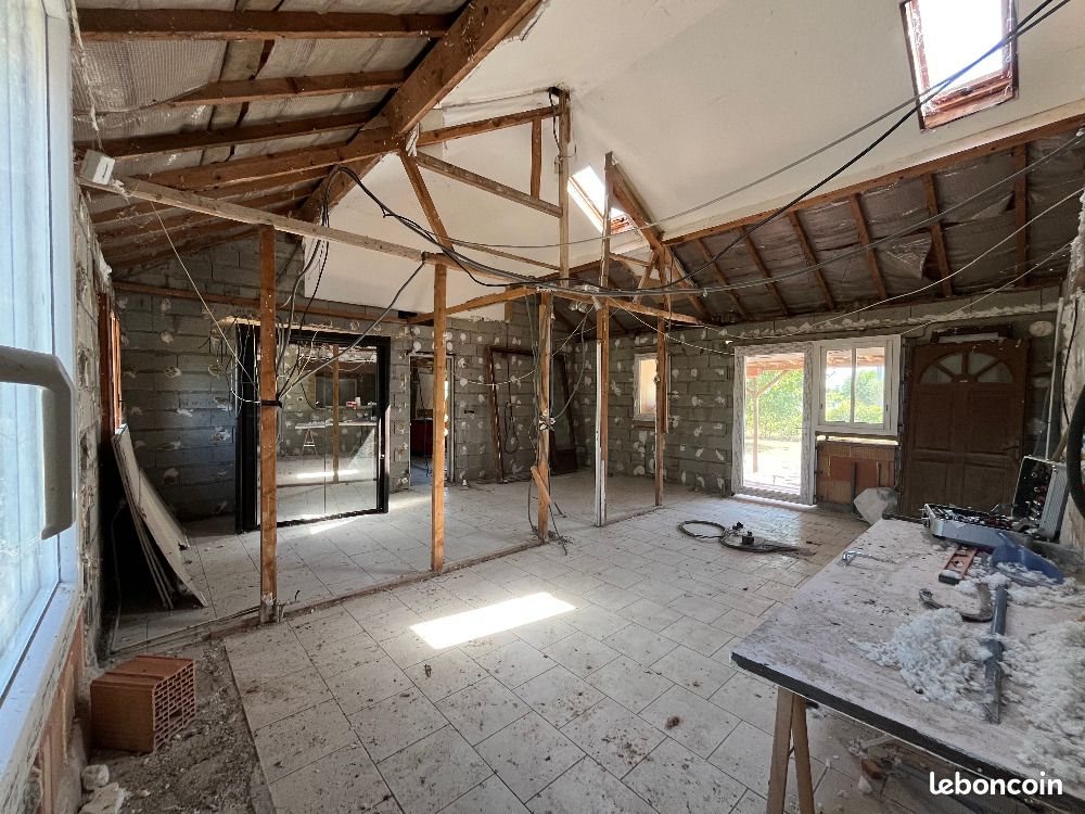 Maison à vendre, 120m², Lablachère