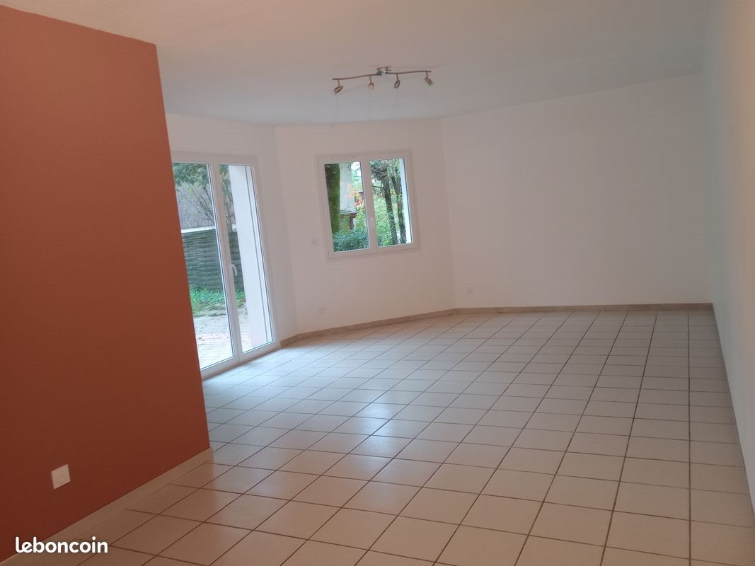 Appartement à louer, 90m², Aix-les-Bains