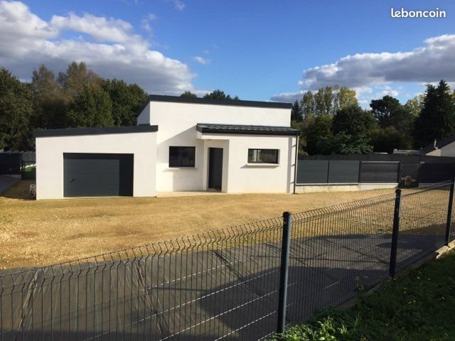 Maison à louer, 90m², Plumelin