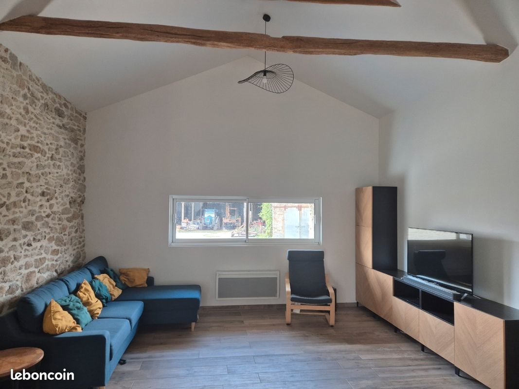 Maison à louer, 85m², Malville
