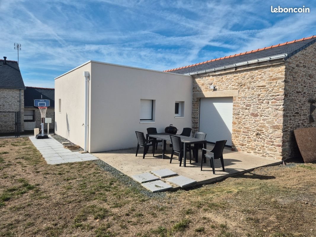 Maison à louer, 85m², Malville