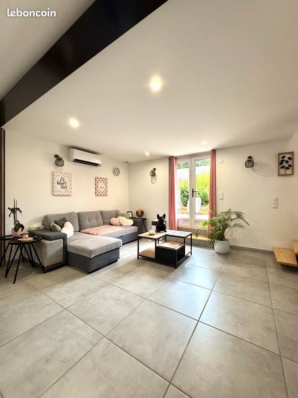 Maison à vendre, 157m², Alix