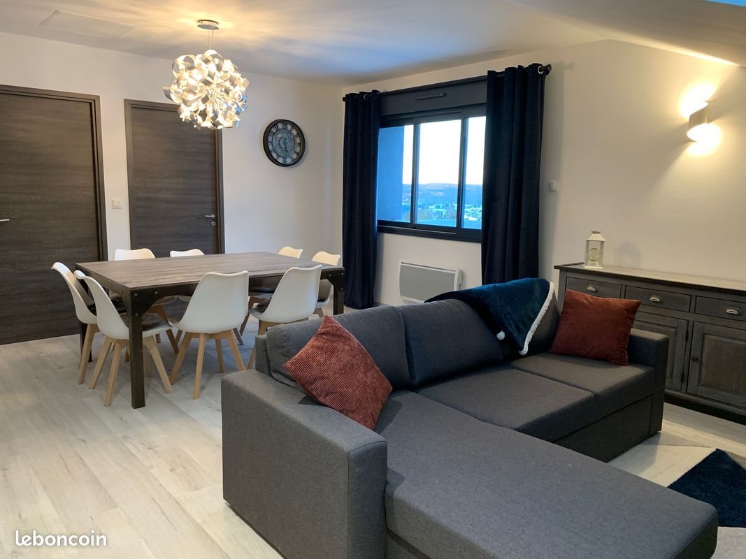 Appartement à louer, 90m², Prémanon