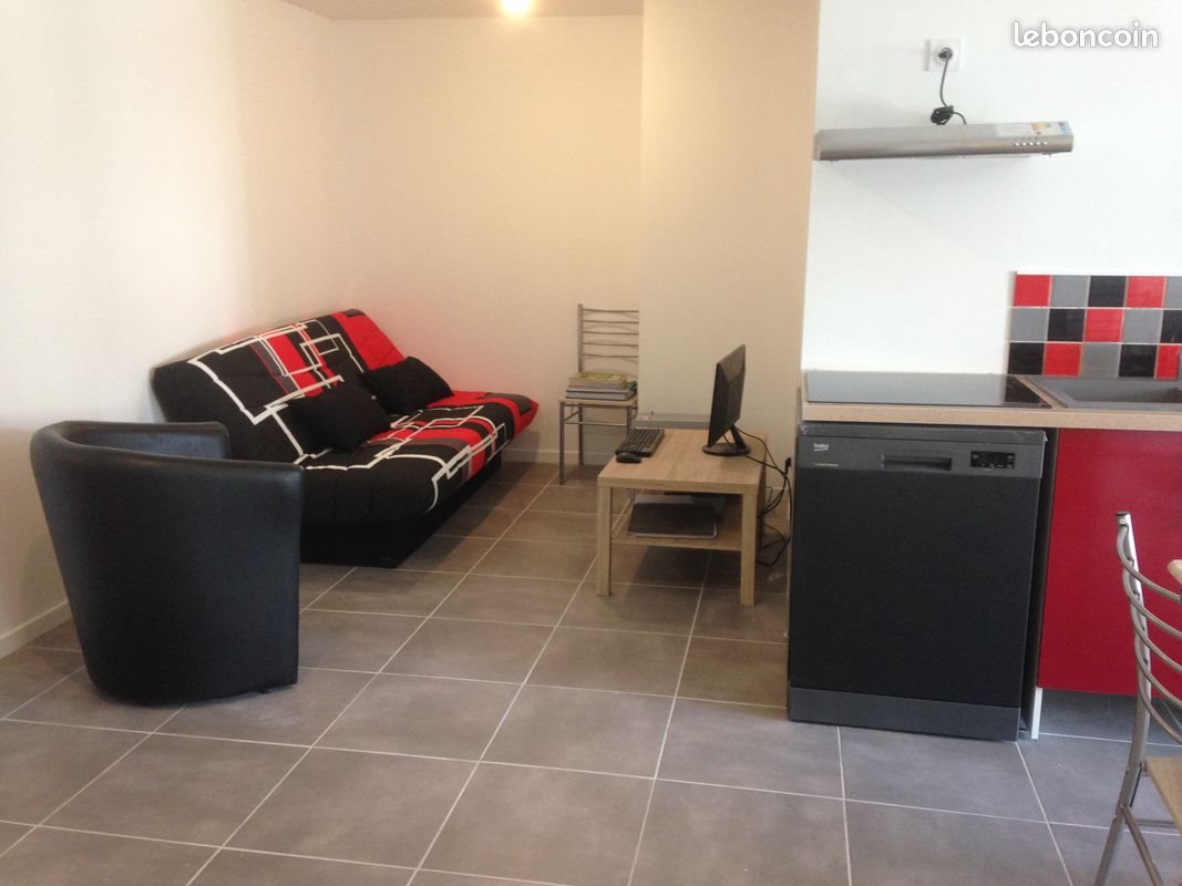 Appartement à louer, 61m², Arthès