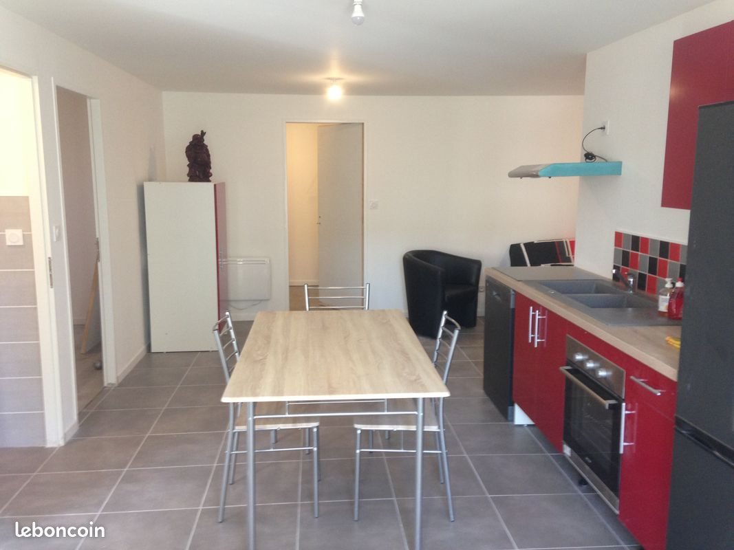 Appartement à louer, 61m², Arthès