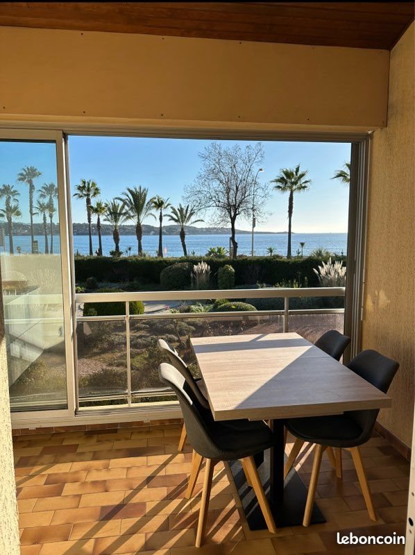 Appartement à louer, 44m², Sanary-sur-Mer