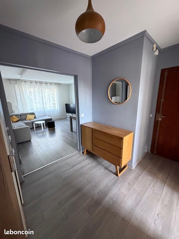 Appartement à louer, 76m², Saint-Germain-en-Laye