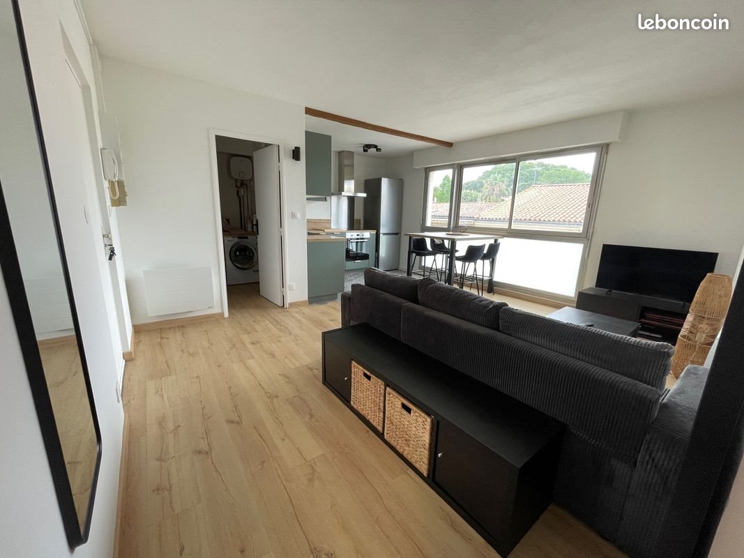 Appartement à louer, 45m², Bordeaux