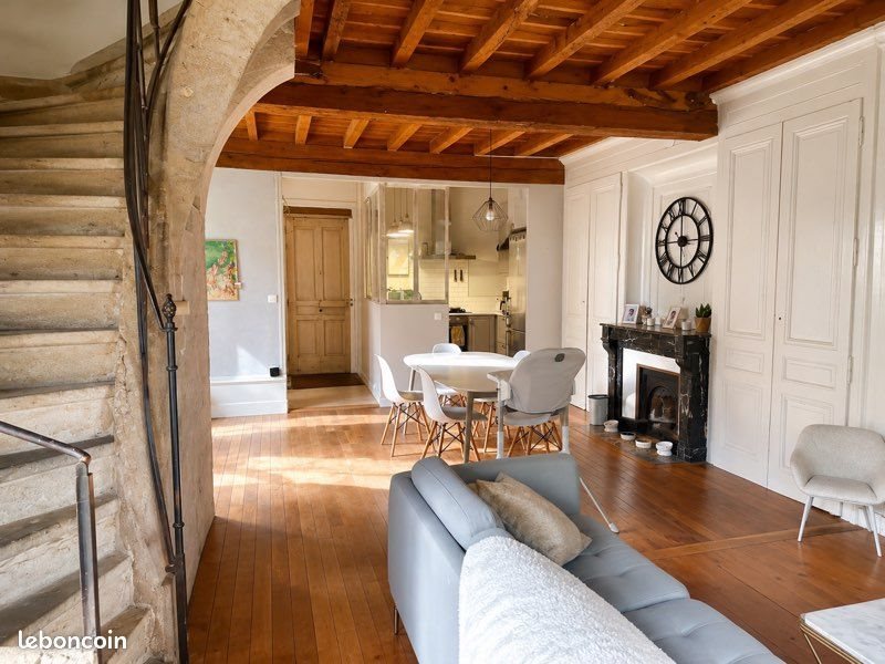 Maison à louer, 111m², Collonges-au-Mont-d'Or