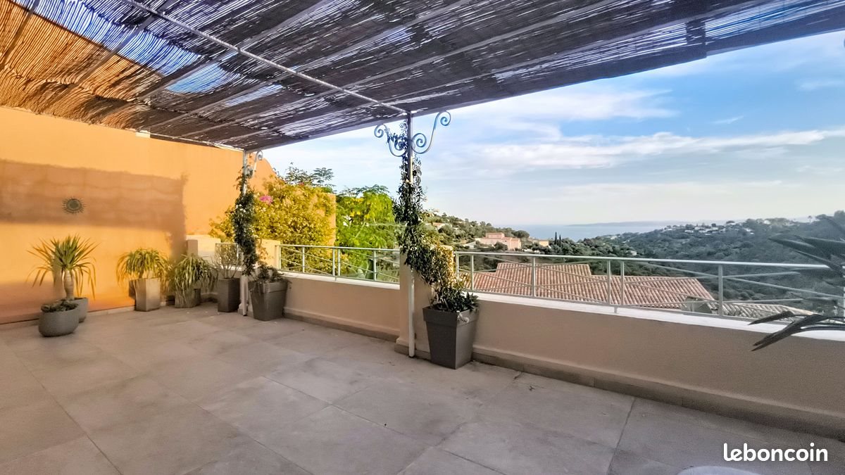 Maison à vendre, 102m², Roquebrune-sur-Argens