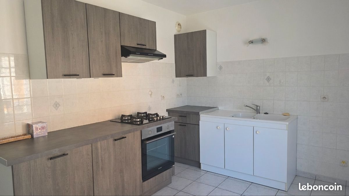 Appartement à louer, 73m², Saint-Just-Saint-Rambert