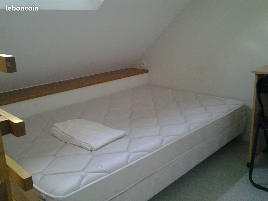 Appartement à louer, 16m², Condé-sur-Vire