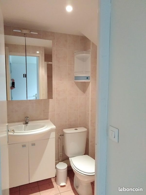 Appartement à louer, 16m², Condé-sur-Vire