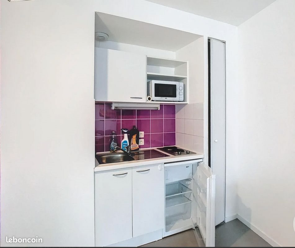 Appartement à louer, 32m², Nîmes