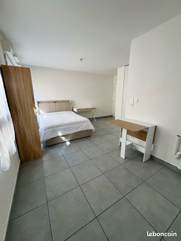 Appartement à louer, 24m², Oullins