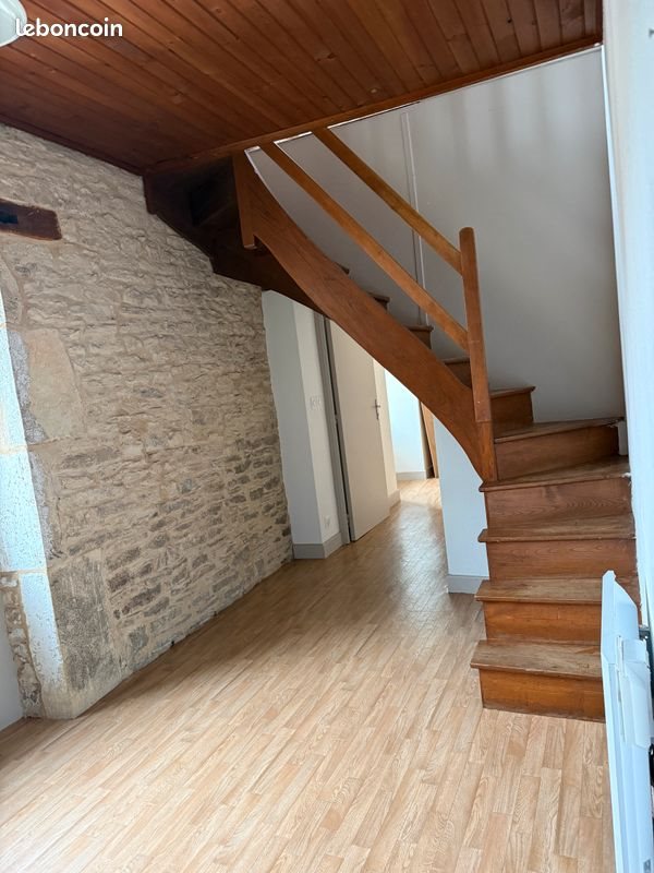 Appartement à louer, 60m², Catus
