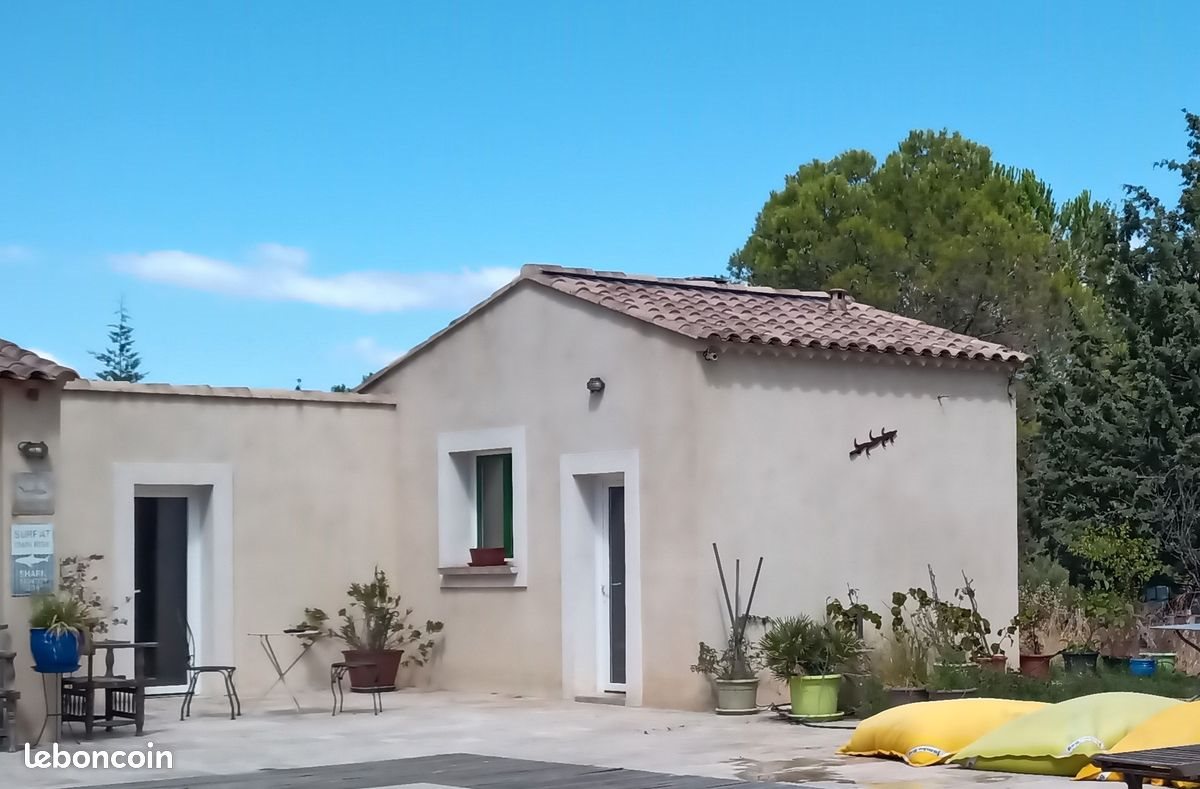 Appartement à louer, 40m², Trets