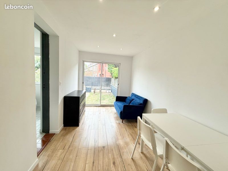 Appartement à louer, 35m², Loos