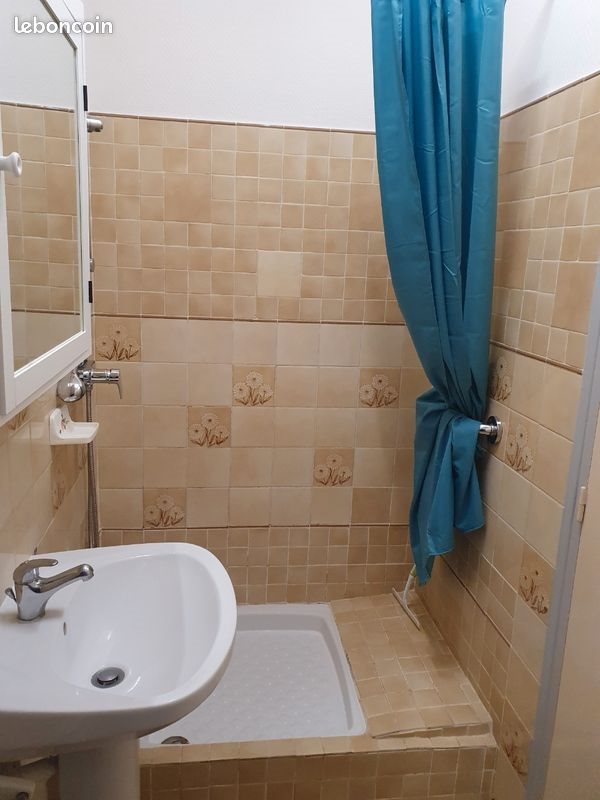 Appartement à louer, 17m², Rochefort
