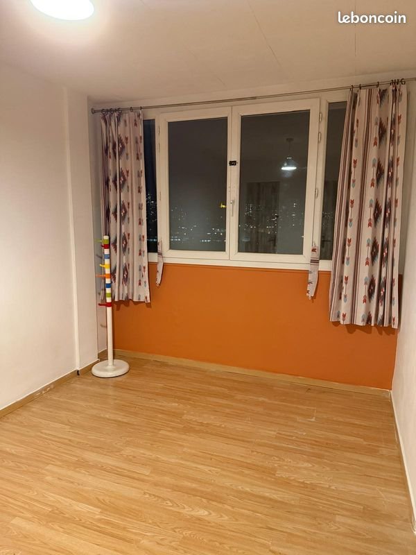 Appartement à louer, 72m², Marseille 9ème