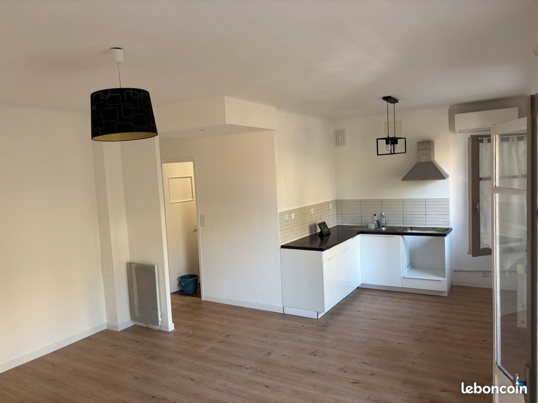 Appartement à louer, 46m², Ajaccio
