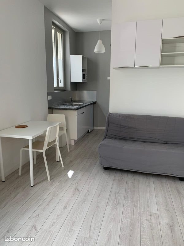 Appartement à louer, 18m², Châtellerault