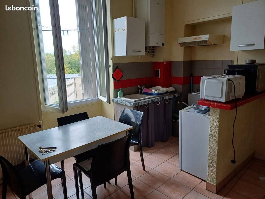 Appartement à louer, 20m², Angoulême