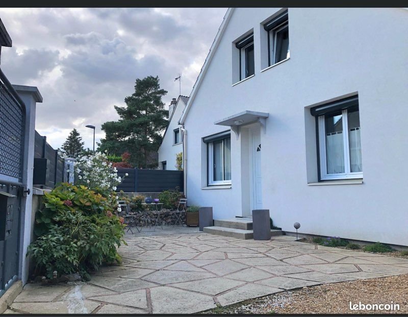 Maison à louer, 138m², Luisant