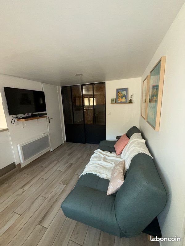 Appartement à louer, 29m², Marseille 9ème