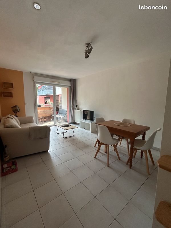 Appartement à louer, 41m², Cenon