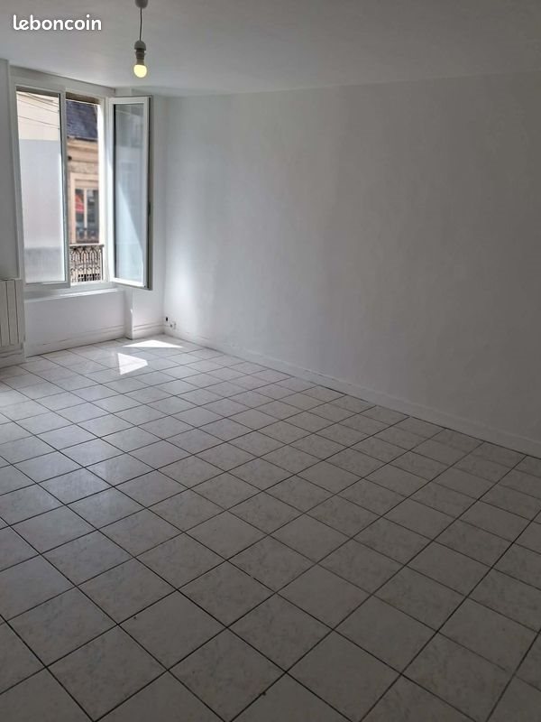 Appartement à louer, 45m², La Ferté-Bernard