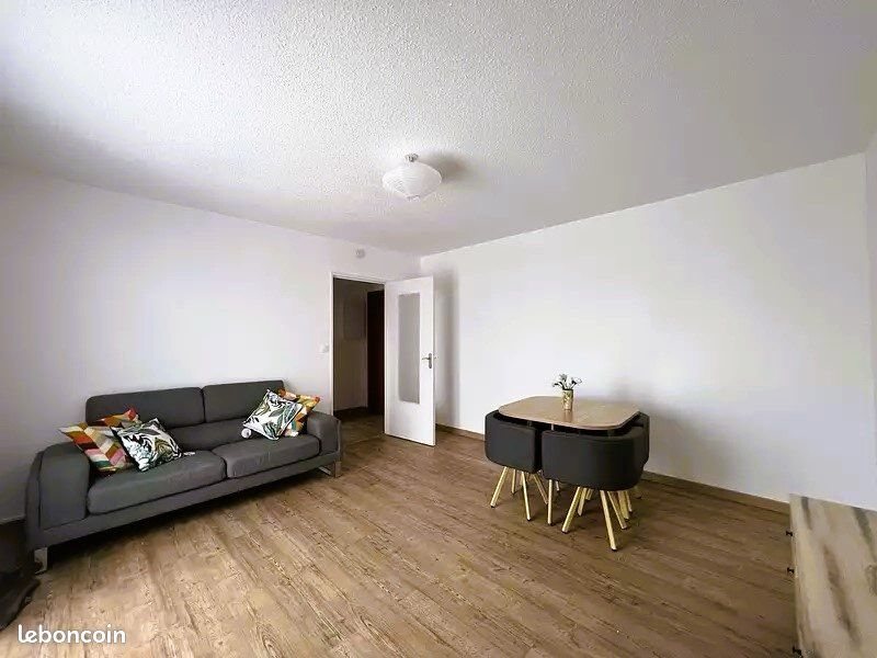 Appartement à louer, 47m², Versailles