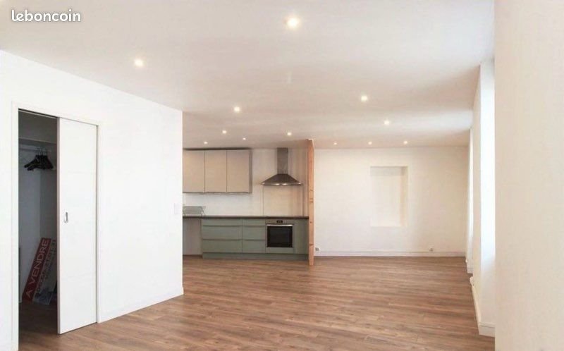 Appartement à louer, 100m², Marseille 8ème