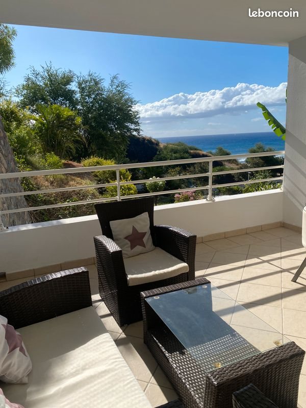 Appartement à louer, 22m², Saint-Gilles-les-Bains