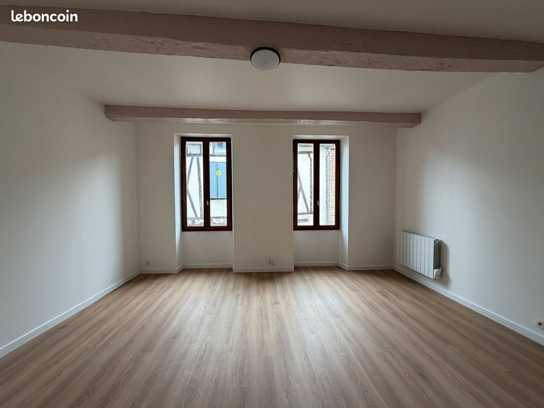 Appartement à louer, 27m², Cordes-sur-Ciel