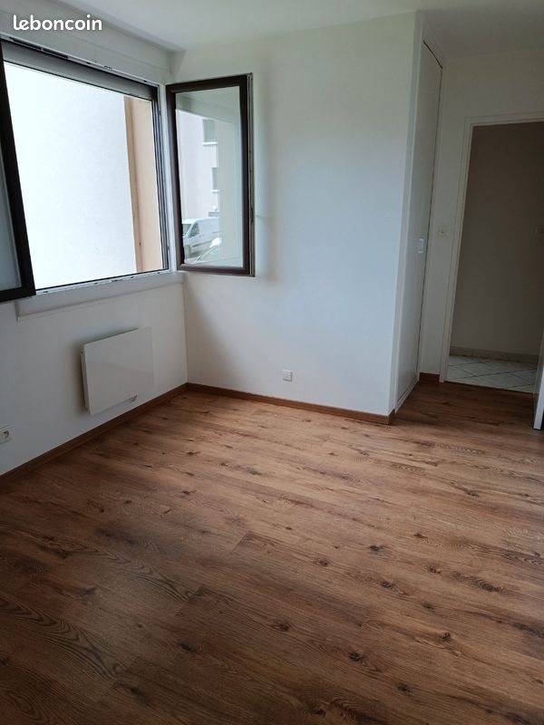 Appartement à vendre, 65m², Saint-Priest