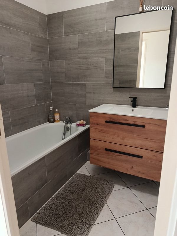 Appartement à vendre, 65m², Saint-Priest