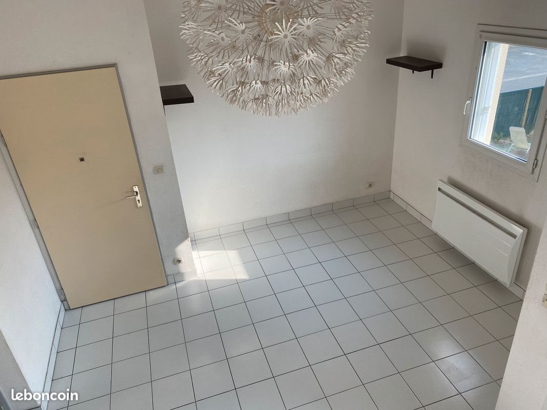 Appartement à louer, 39m², Buxerolles