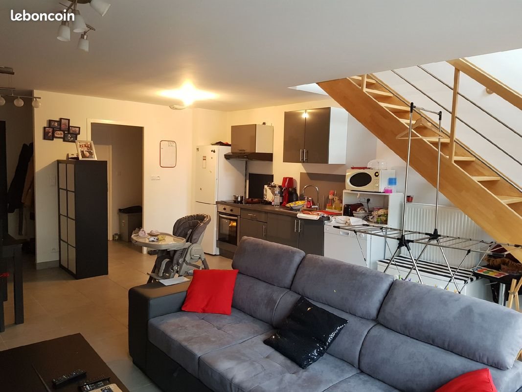 Maison à louer, 85m², Pont-Saint-Martin