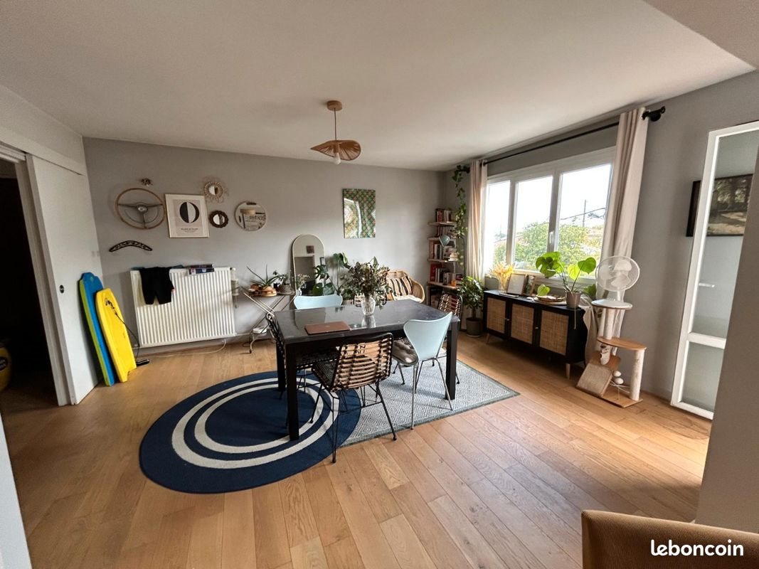 Appartement à louer, 84m², Bordeaux