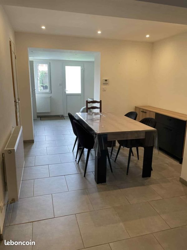 Maison à louer, 120m², Feignies