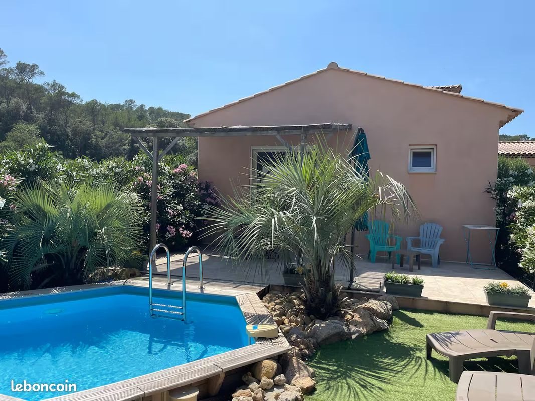 Appartement à louer, 40m², Le Thoronet