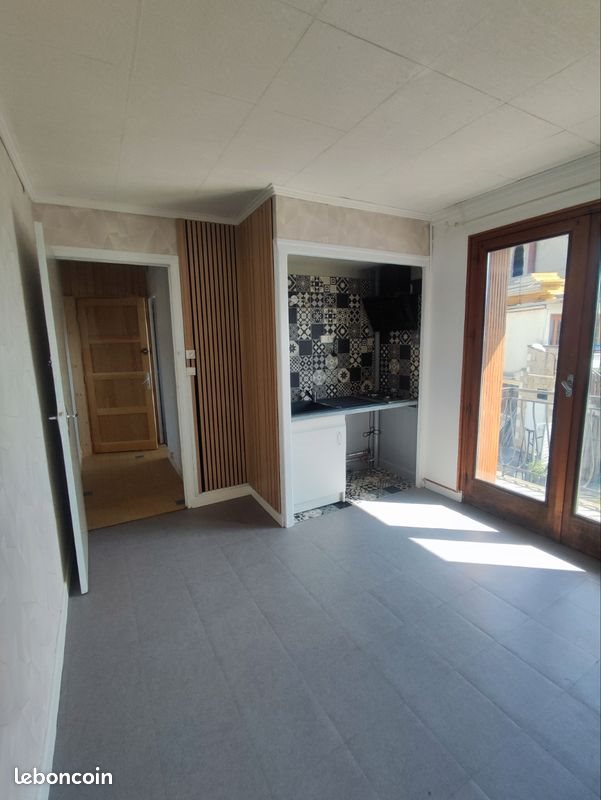 Appartement à louer, 32m², Porte-de-Savoie