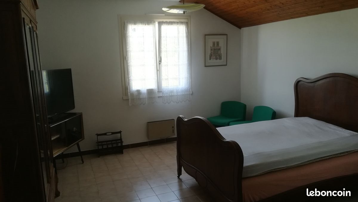 Appartement à louer, 34m², Orgelet