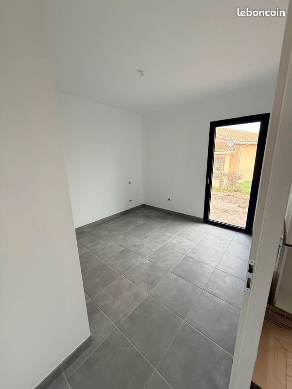Appartement à louer, 40m², Saint-Justin